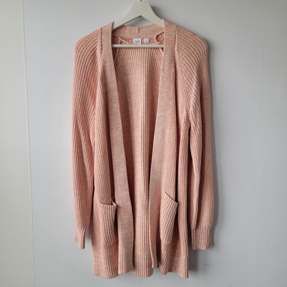 Gap women's open-front cardigan size M two front pockets ribbed knit long sleeve